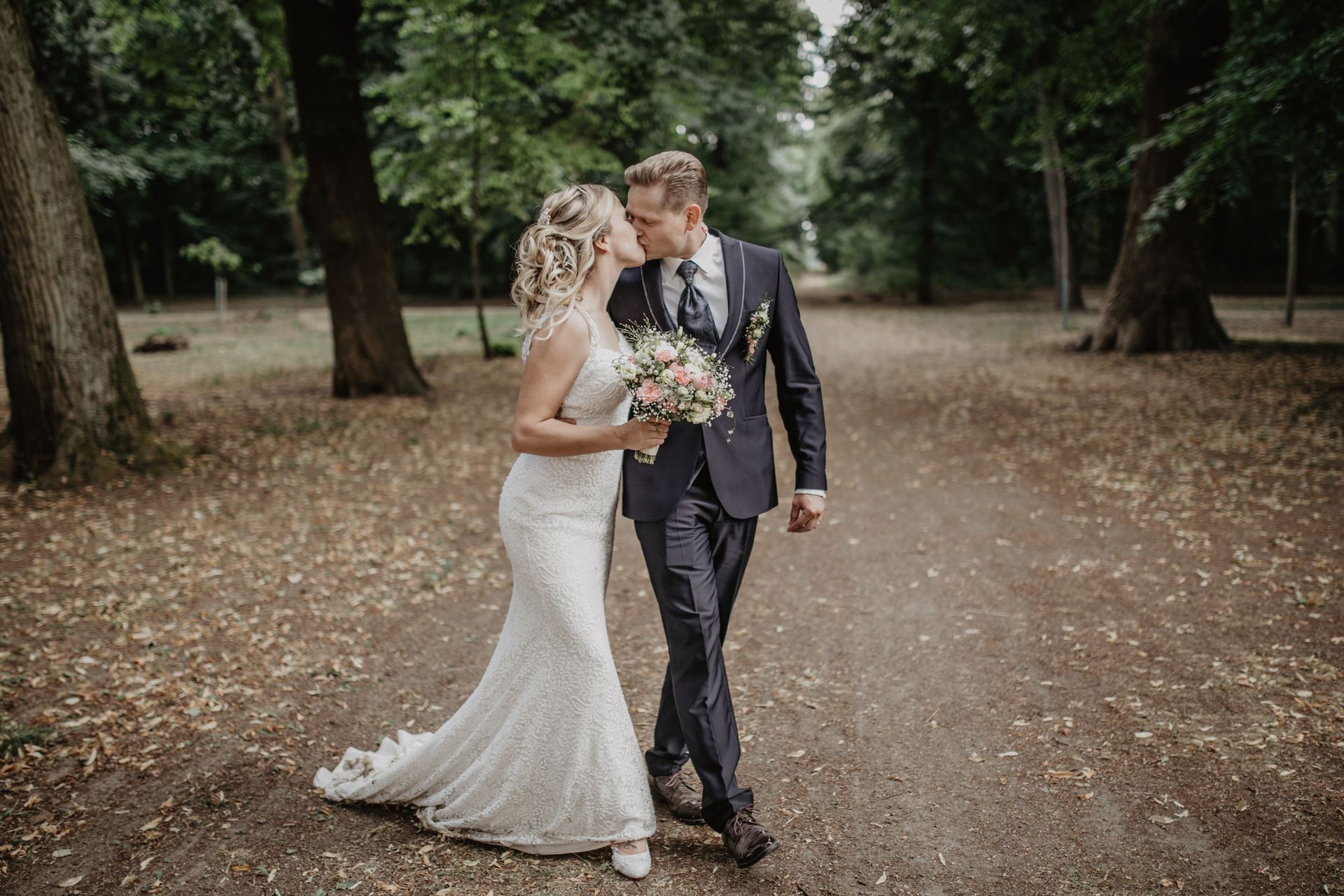 Emotionale Lost-Place-Hochzeit