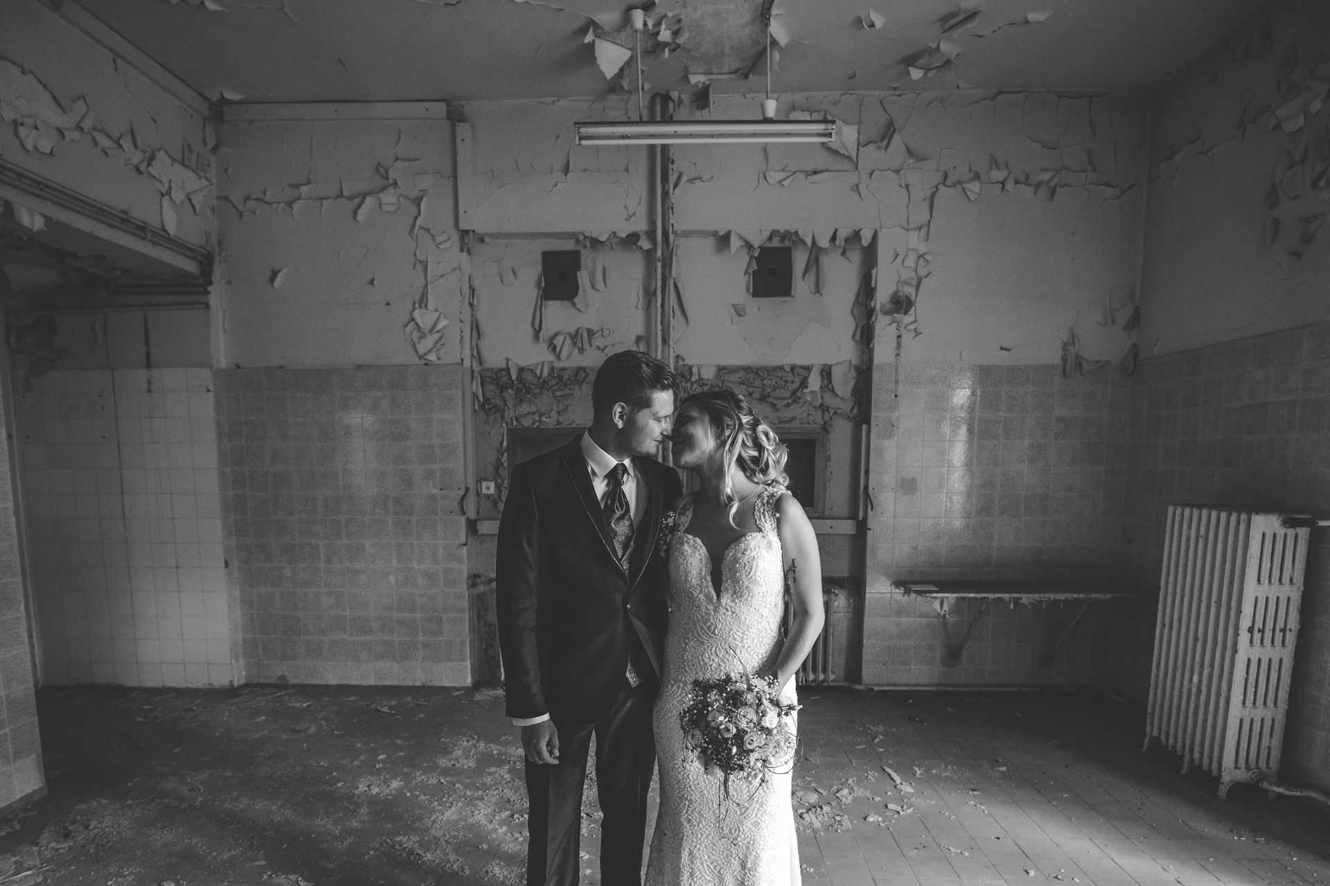 Emotionale Lost-Place-Hochzeit