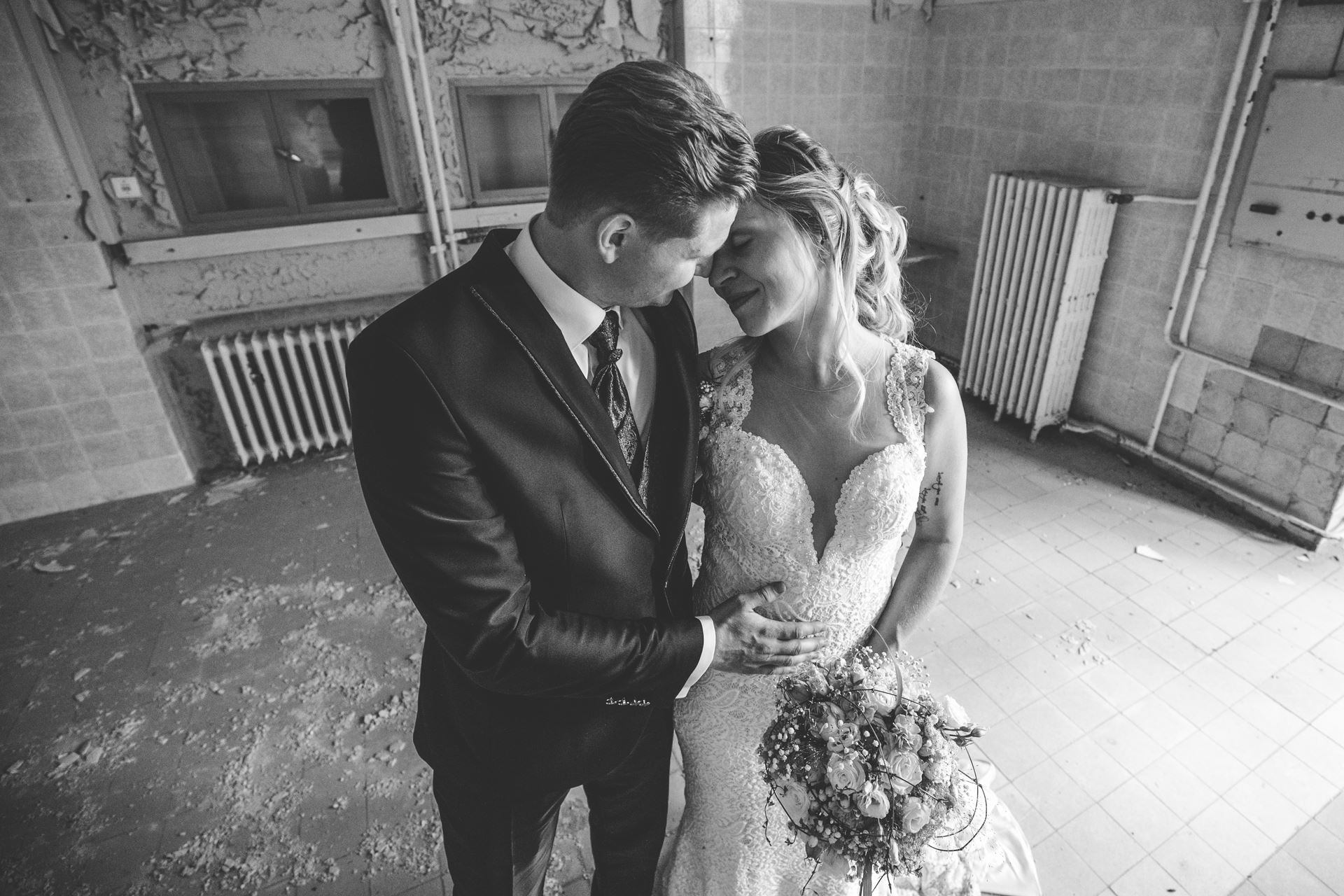 Emotionale Lost-Place-Hochzeit