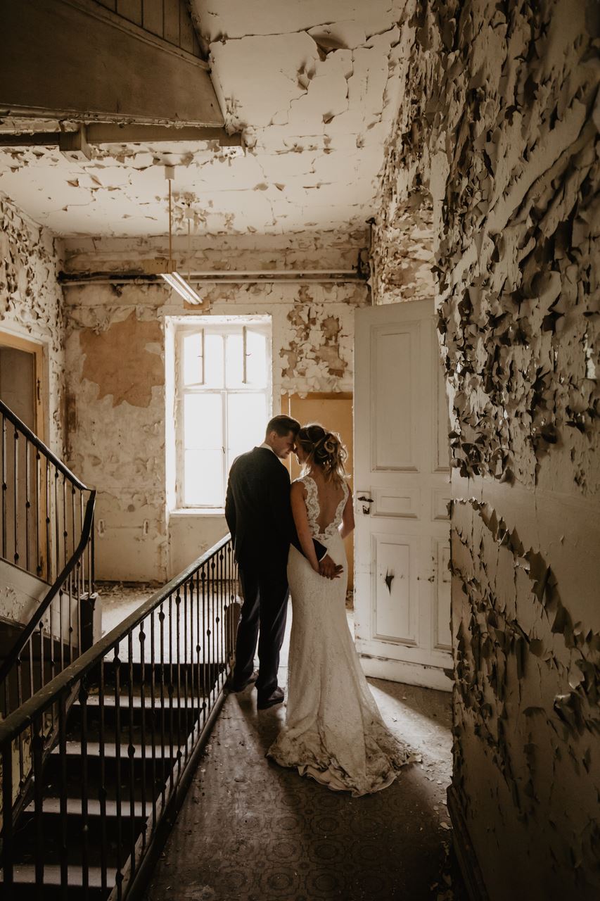 Emotionale Lost-Place-Hochzeit