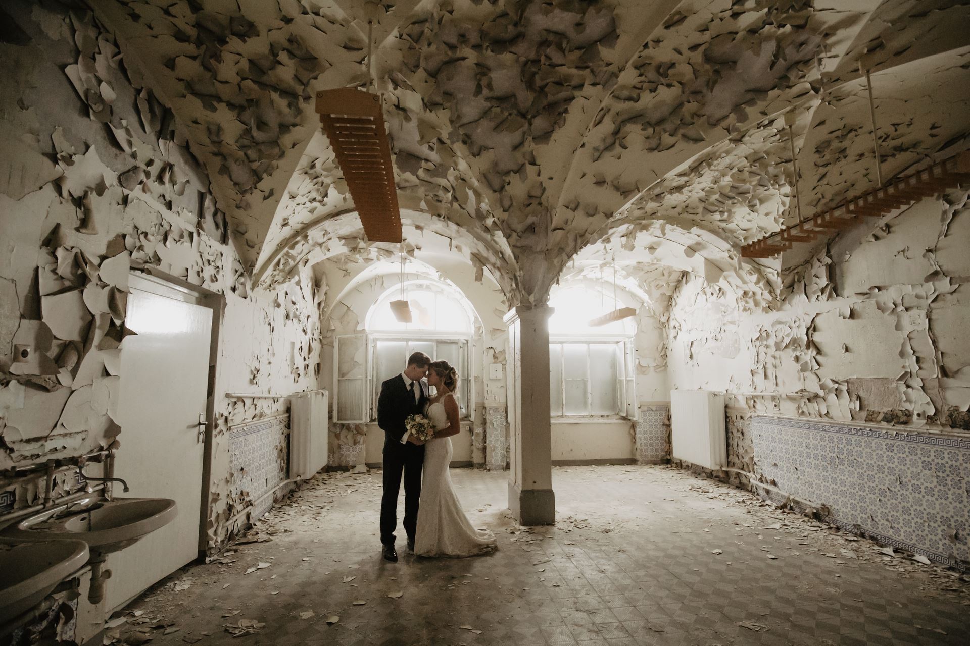 Emotionale Lost-Place-Hochzeit